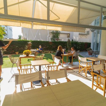 Hotel & Apartaments Thalassa Sport & Spa Росес Екстериор снимка