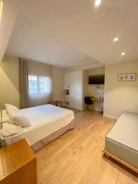 Hotel & Apartaments Thalassa Sport & Spa Росес Екстериор снимка