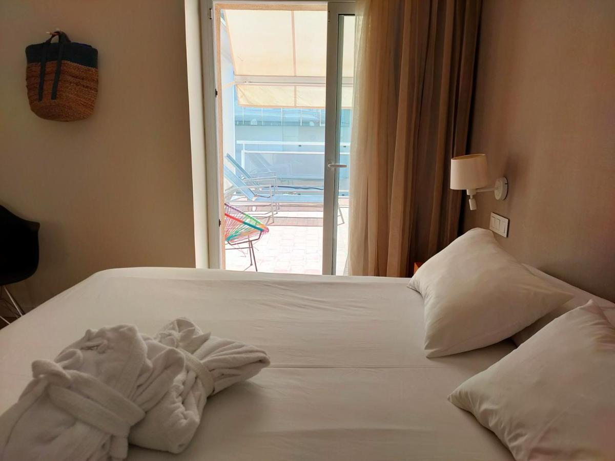 Hotel & Apartaments Thalassa Sport & Spa Росес Екстериор снимка