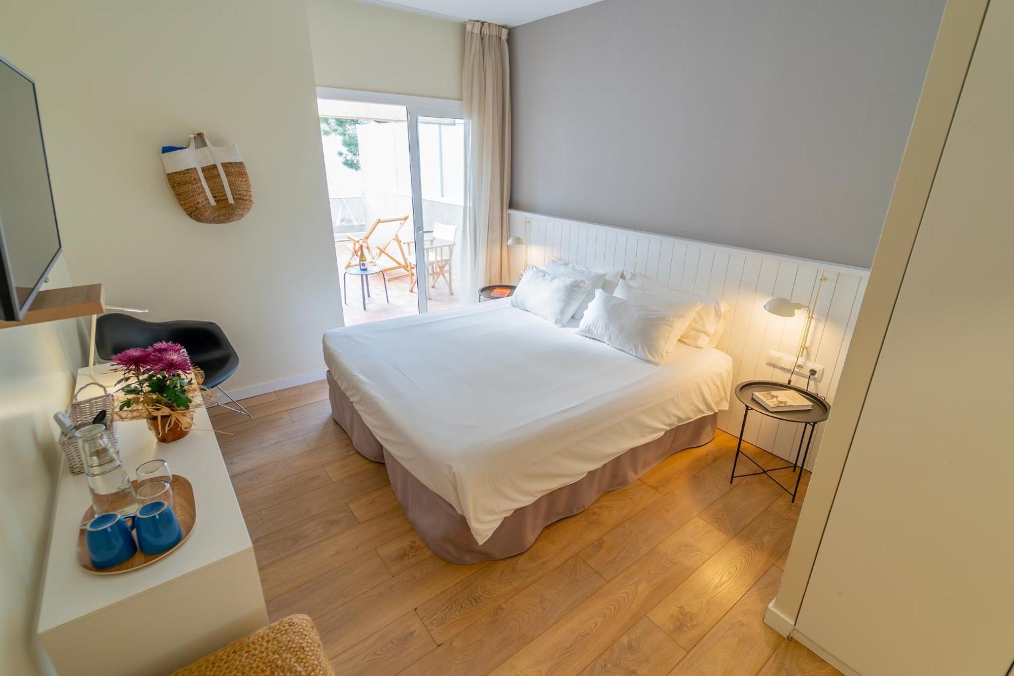 Hotel & Apartaments Thalassa Sport & Spa Росес Екстериор снимка