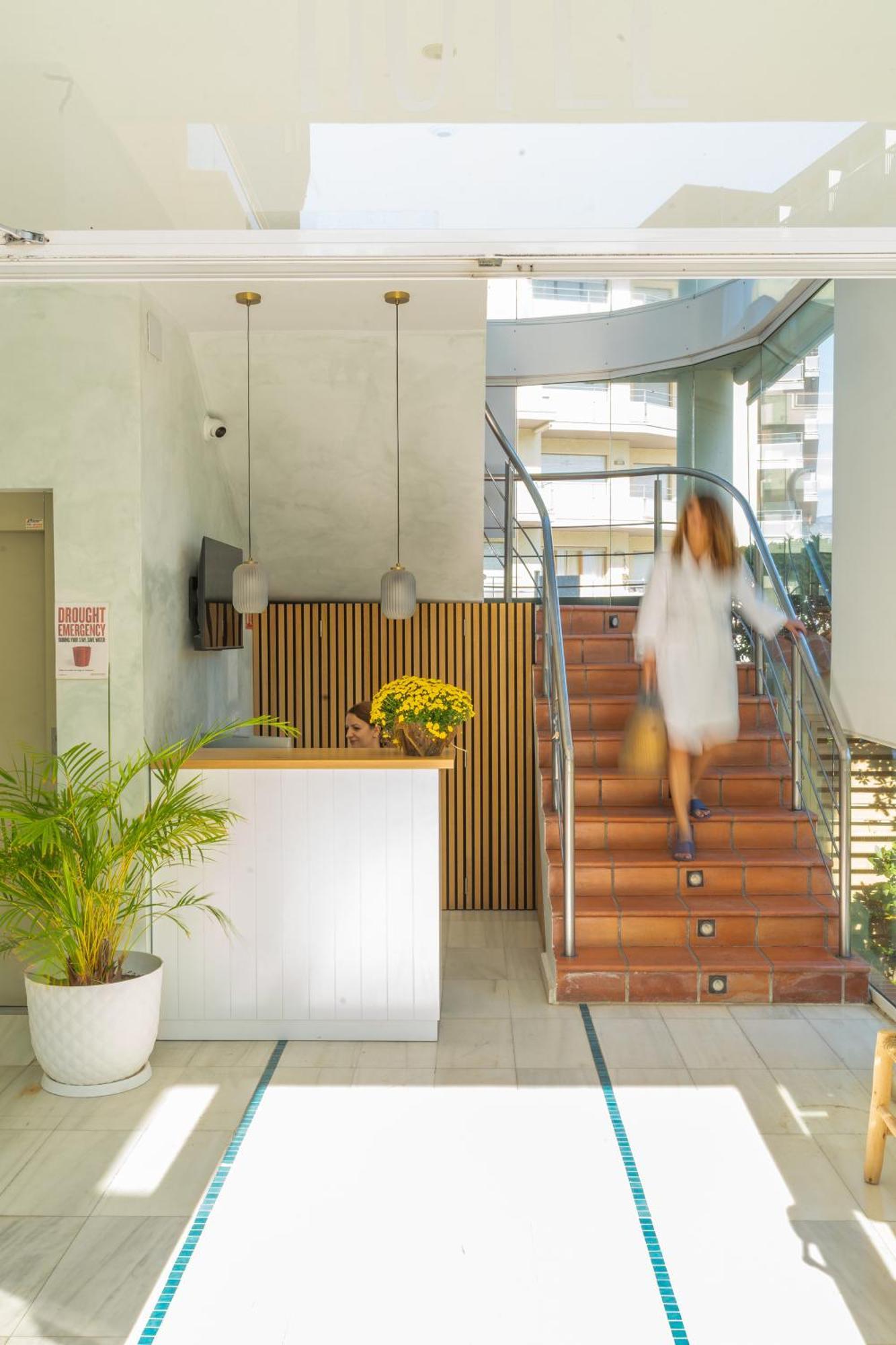 Hotel & Apartaments Thalassa Sport & Spa Росес Екстериор снимка